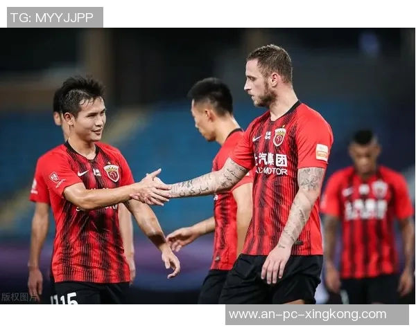 雄鹿与猛龙激战正酣大比分对决引发球迷热议与期待