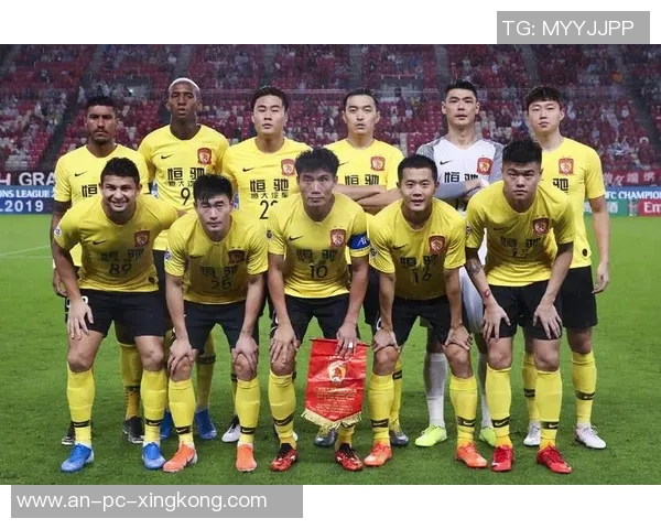 鹿岛鹿角对阵广州恒大的精彩赛事央视回放全程回顾与分析